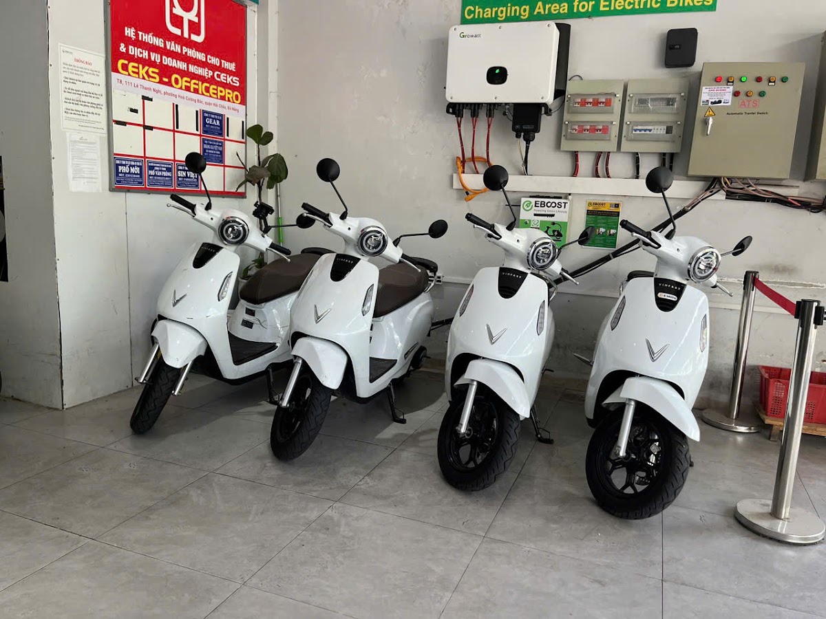 E-MOTO Electric Motorbike Rental in Da Nang (전기 오토바이 대여 | 電動バイクのレンタル)