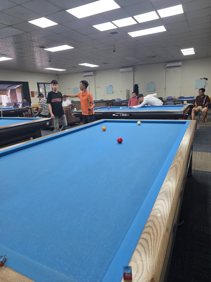 HT Billard Club
