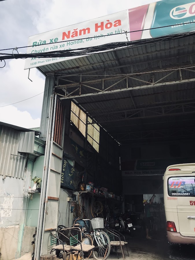 Dịch Vụ Rửa Xe Năm Hòa