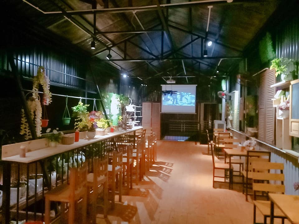 Siêu Ăn vặt