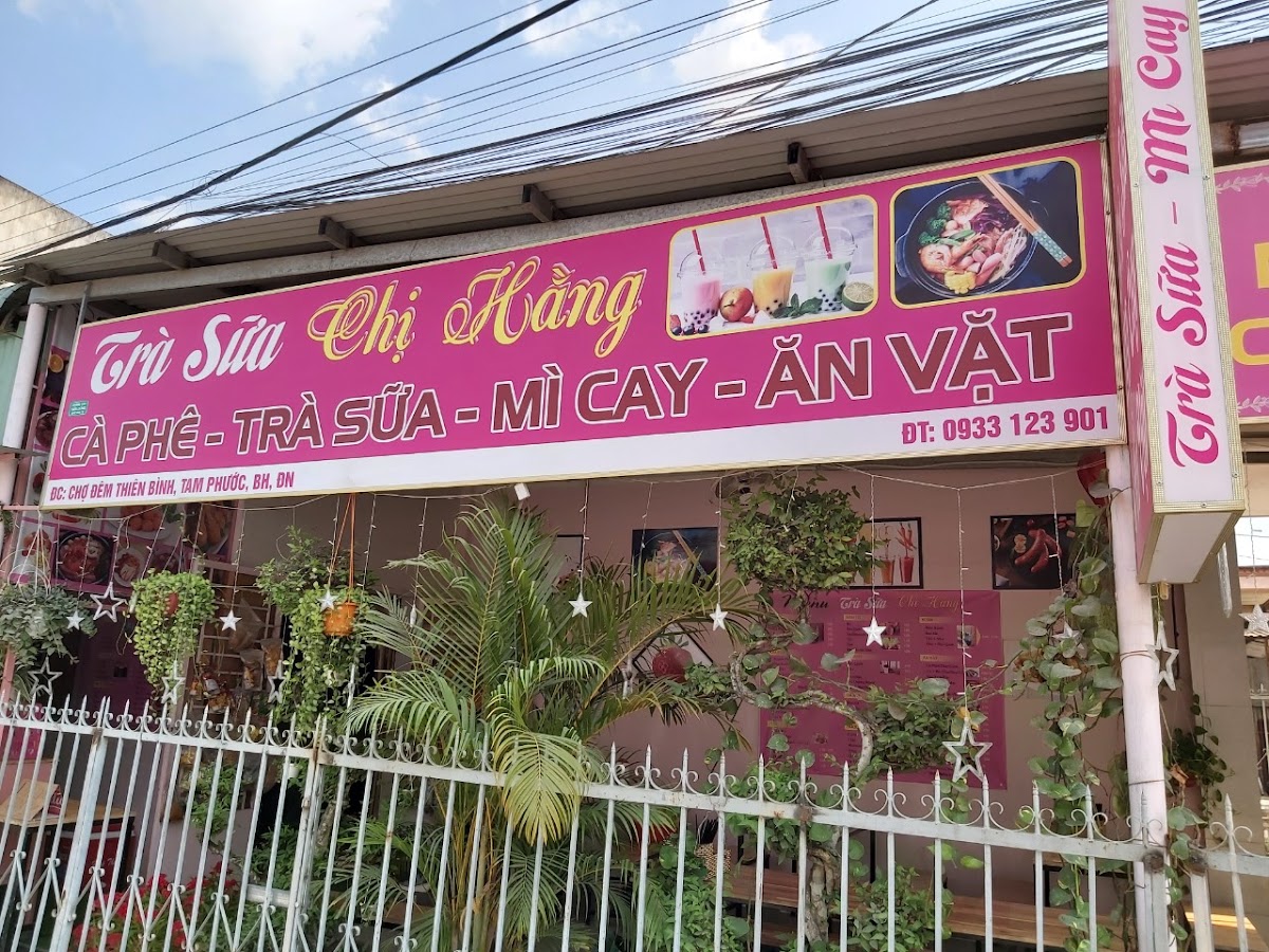 Trà sữa mì cay Chị Hằng