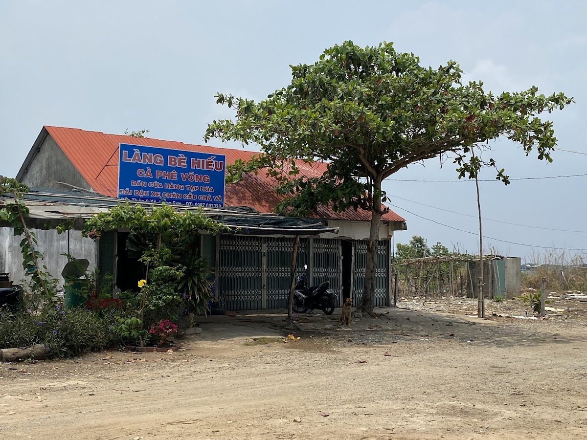 Làng bè Hiếu Long Sơn