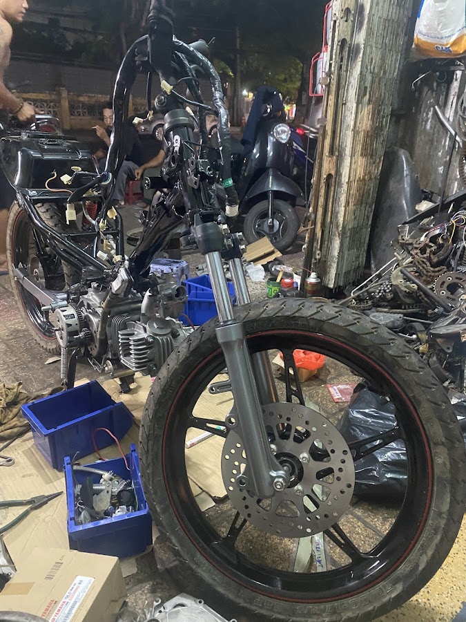 Tiệm Sửa Chữa Xe Máy Cường