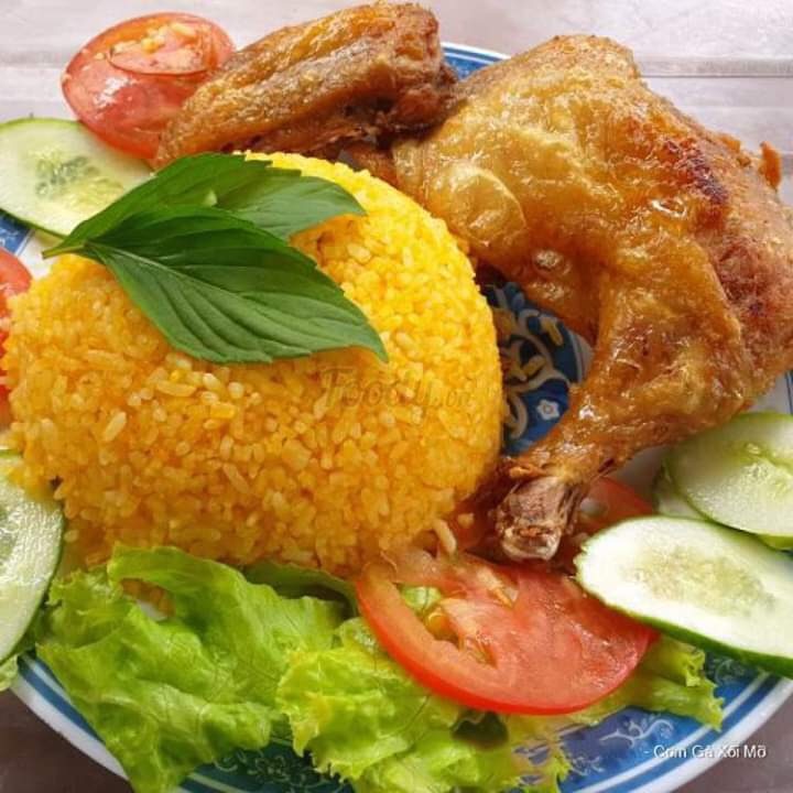 Cơm Gà Xối Mỡ Nhà Táo