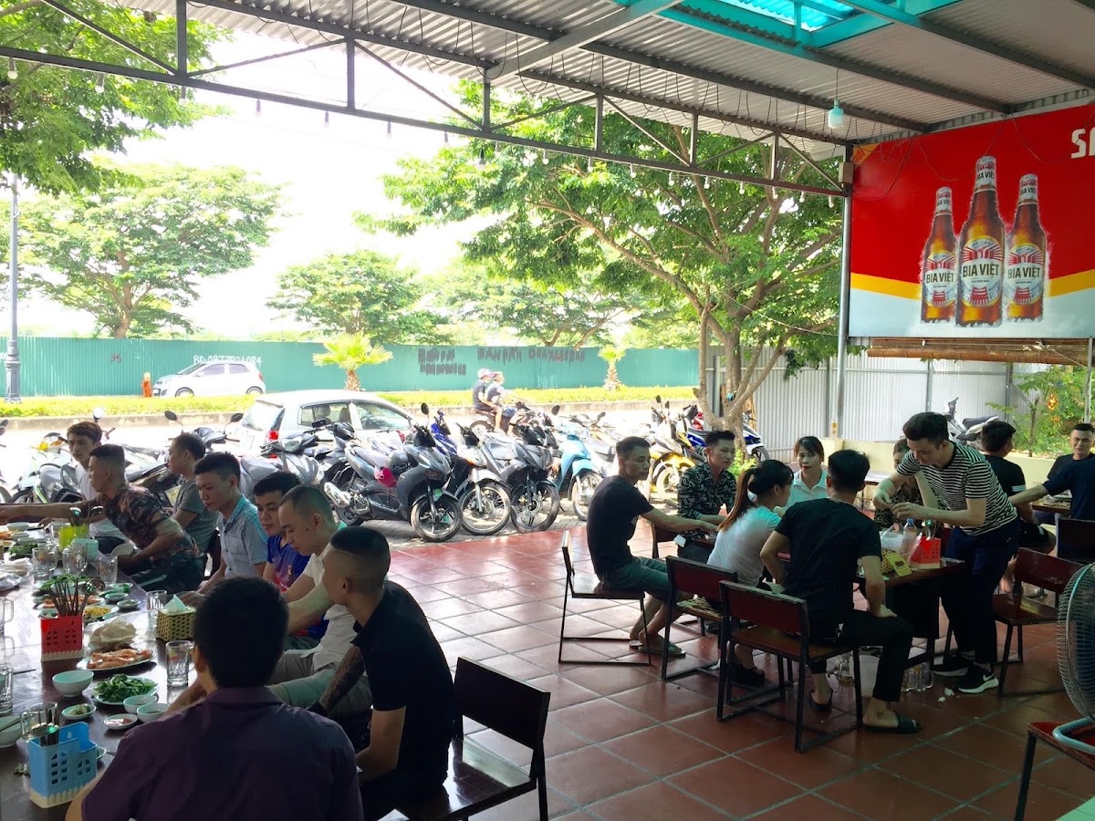 Đông Bắc Quán