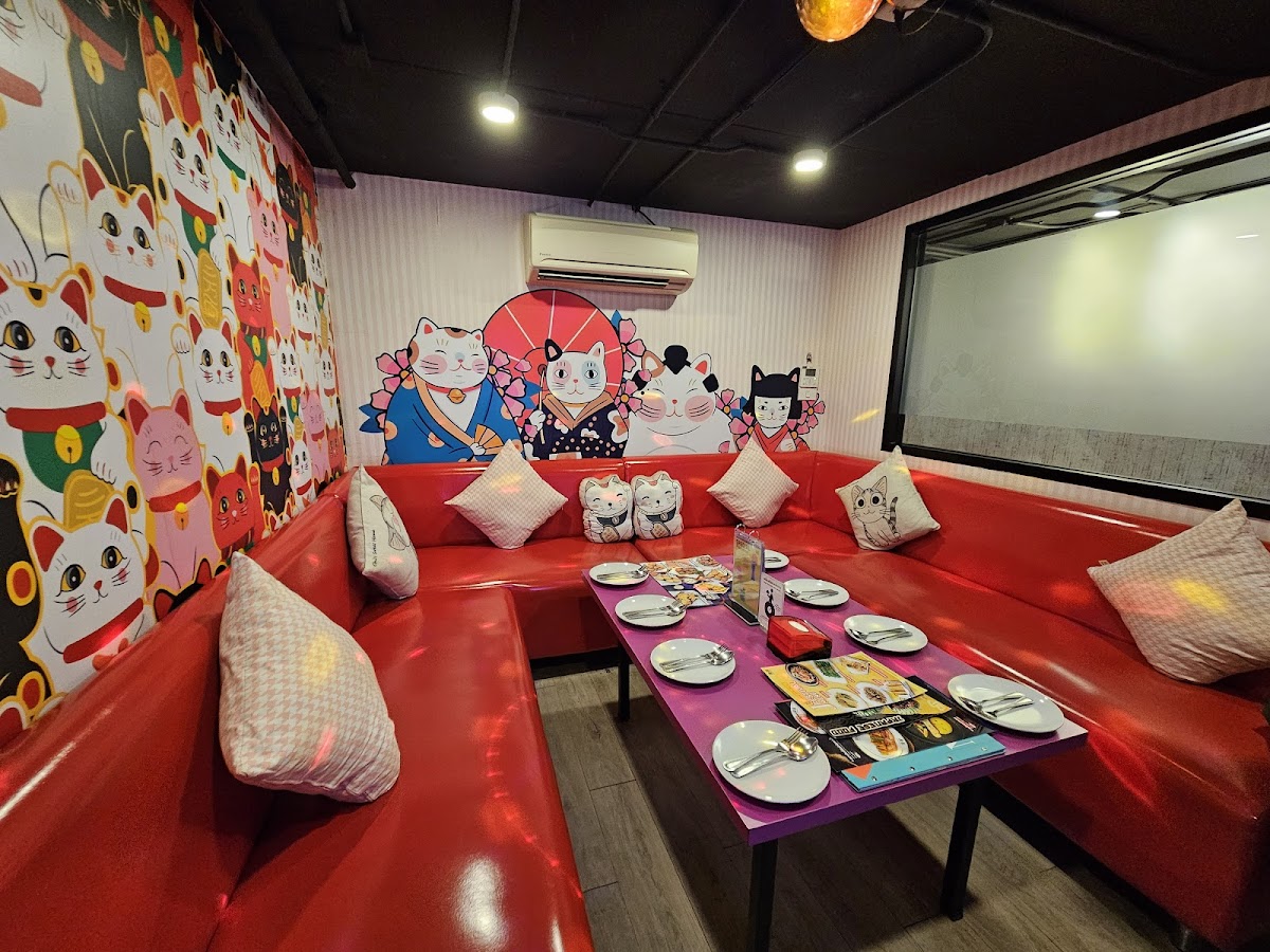 R&B Karaoke Silom