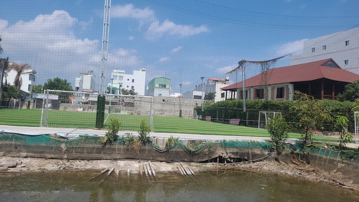 Tổ hợp Giải trí Empire Park