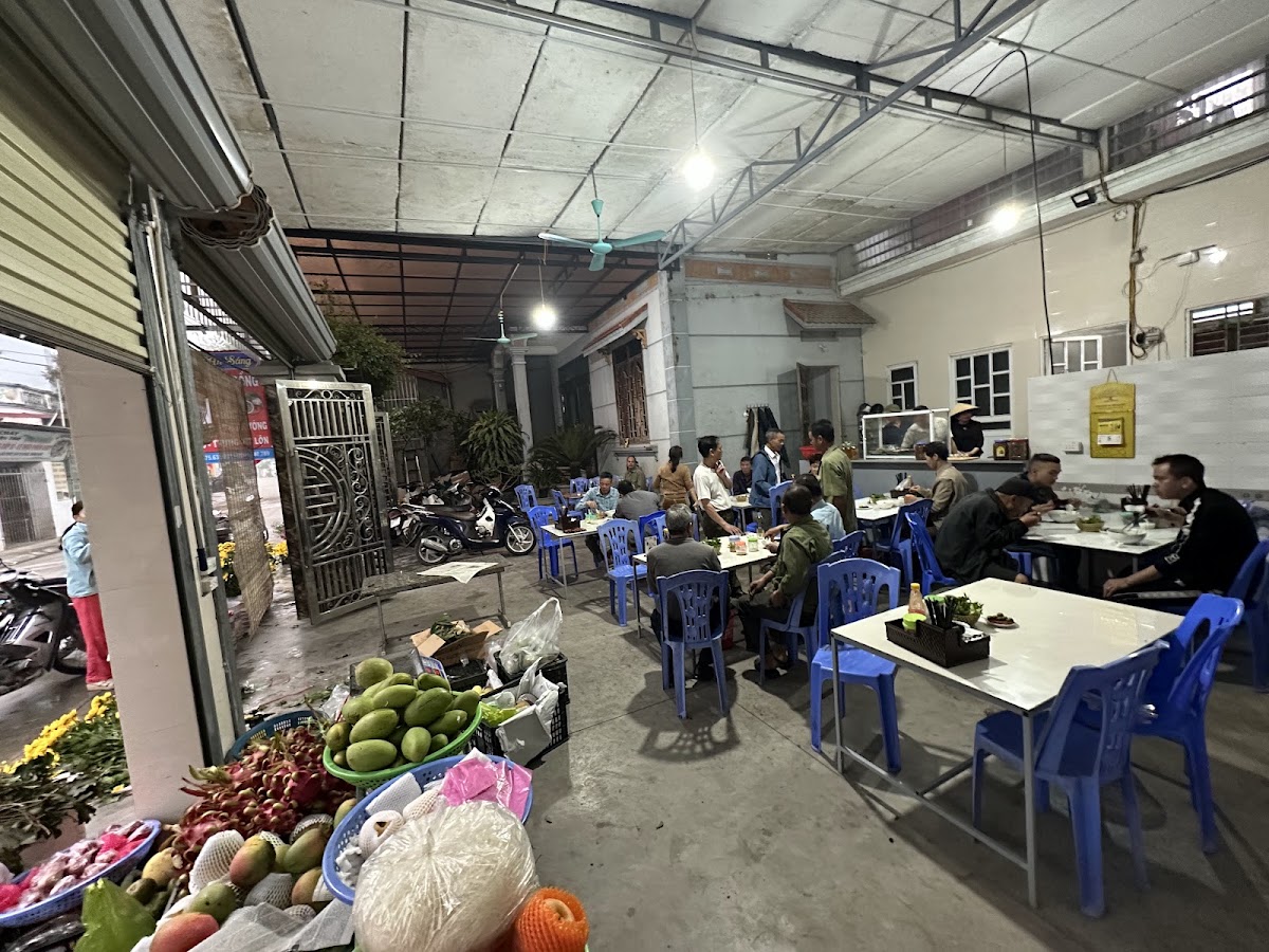 Quán ăn sáng Cô Thấu