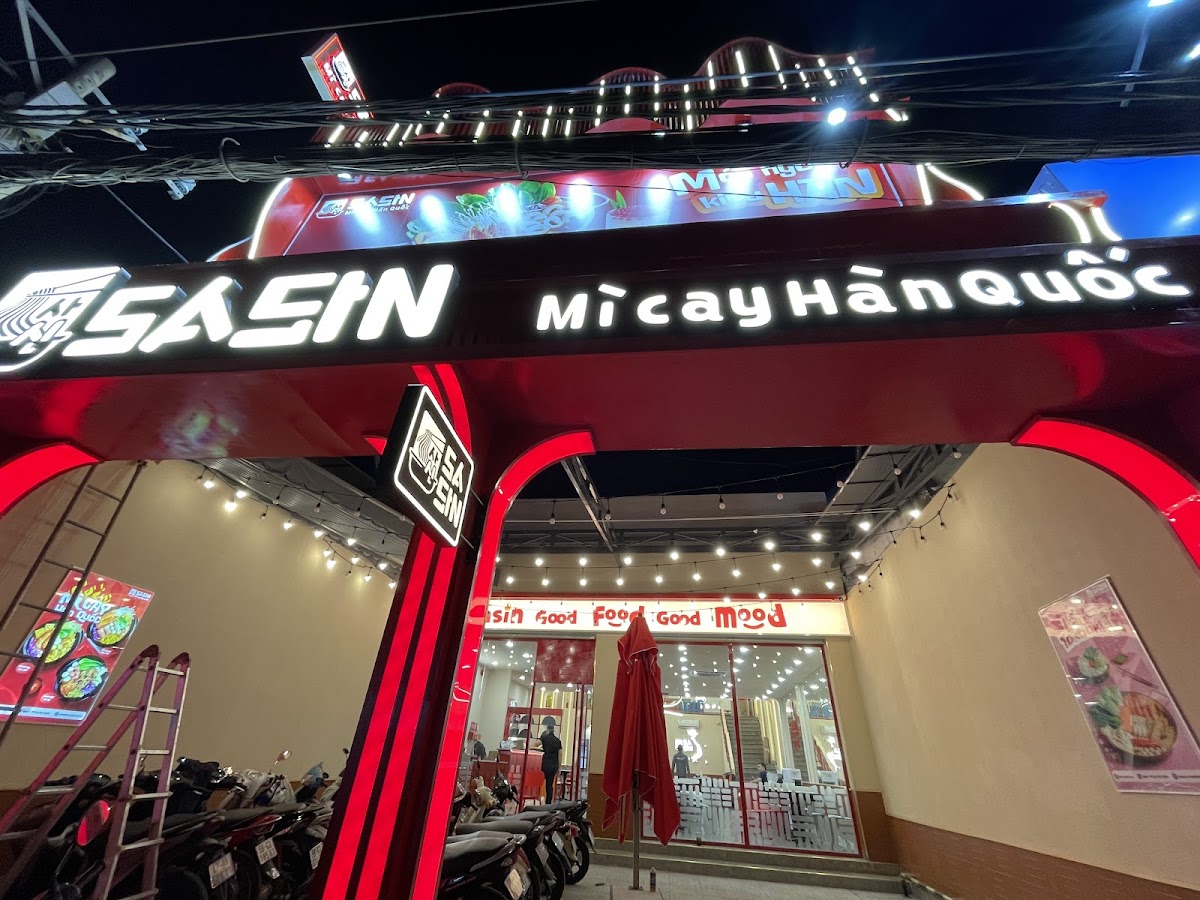 Mì Cay Sasin 98 Nguyễn Ảnh Thủ