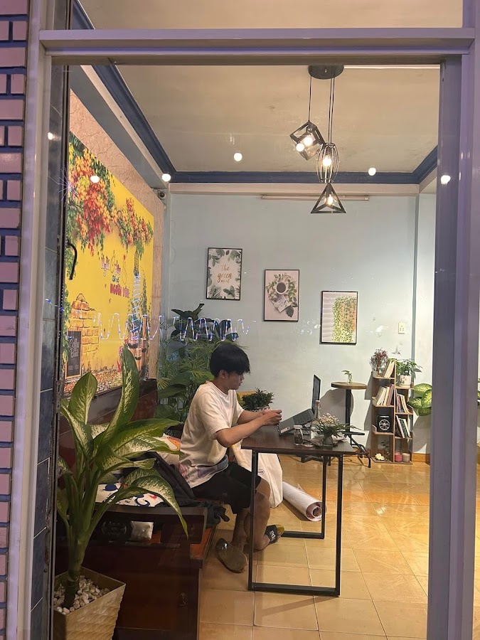 Tiệm Trà Bến Cá