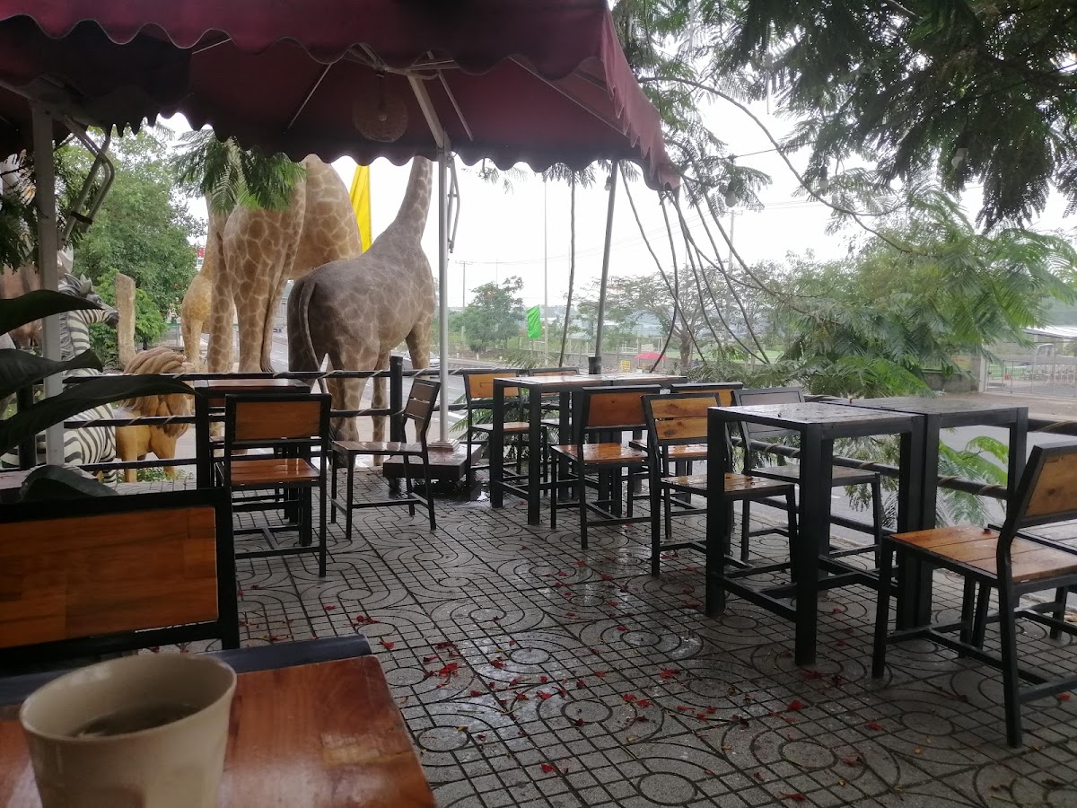 Milano Coffee Vườn Xoài