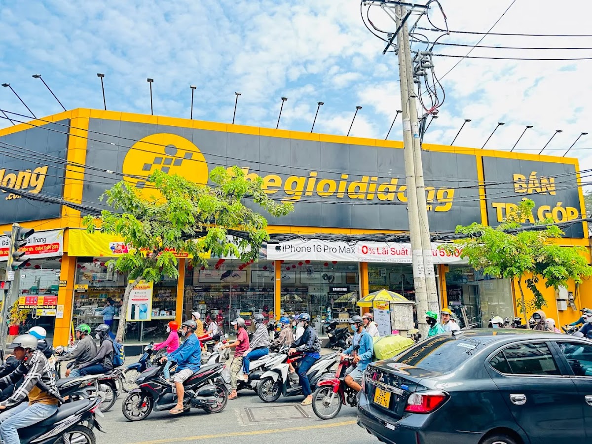 Siêu thị Thế Giới Di Động 1024 Hương Lộ 2