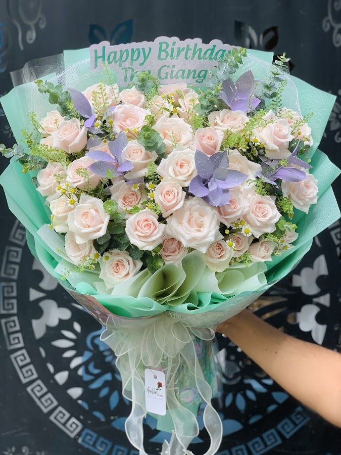 AnVie's Flower - Shop Hoa Tươi & Quả Cưới Hội An