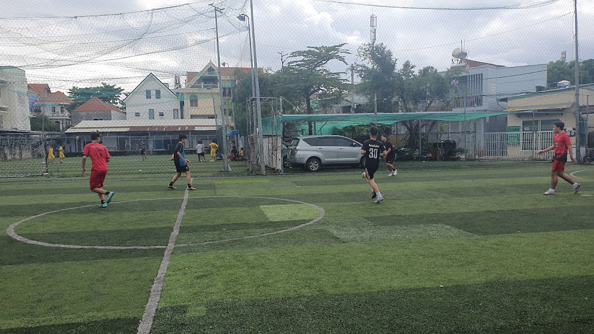 Sân Bóng Số 8