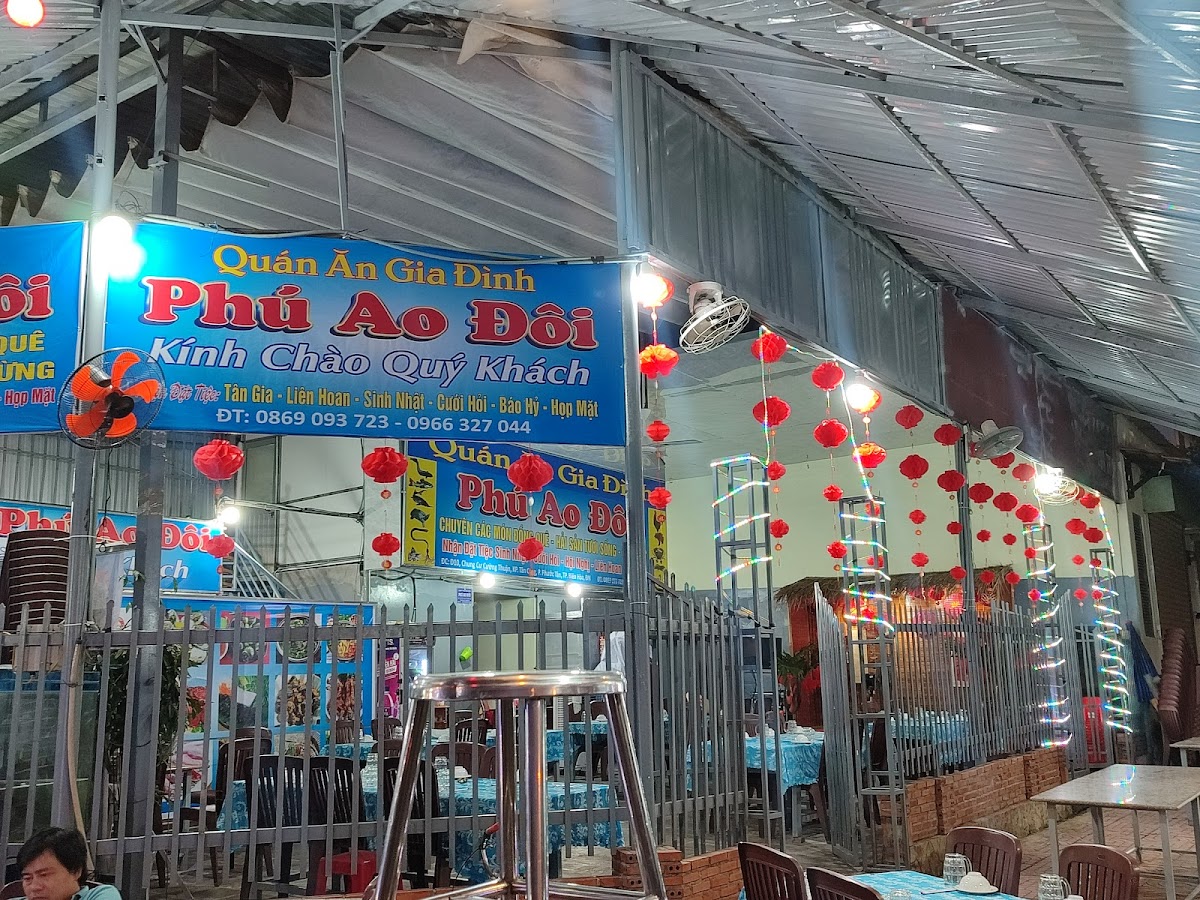 Quán PHÚ AO ĐÔI