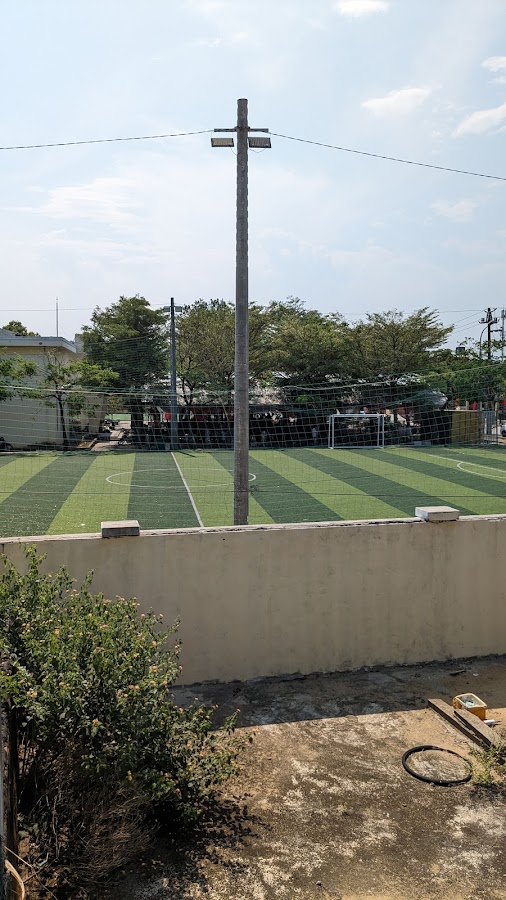 sân bóng Đồng Nò