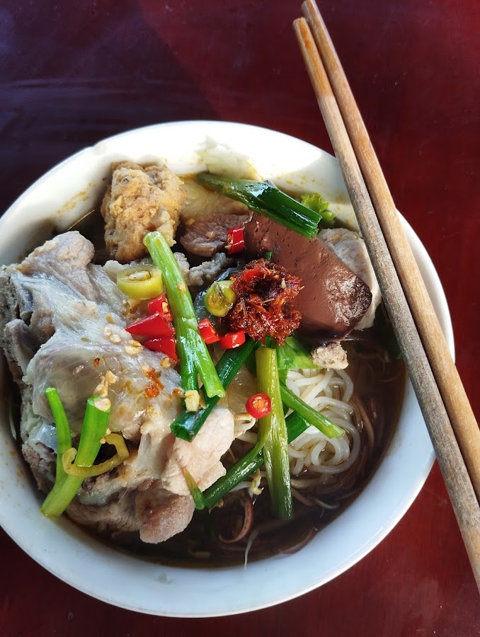 Quán Bún Bé Sĩ