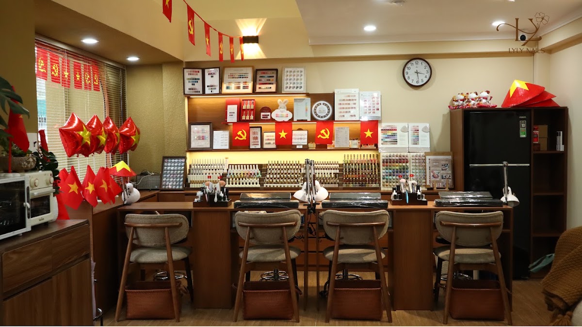 LYLY NAILS - BIÊN HÒA
