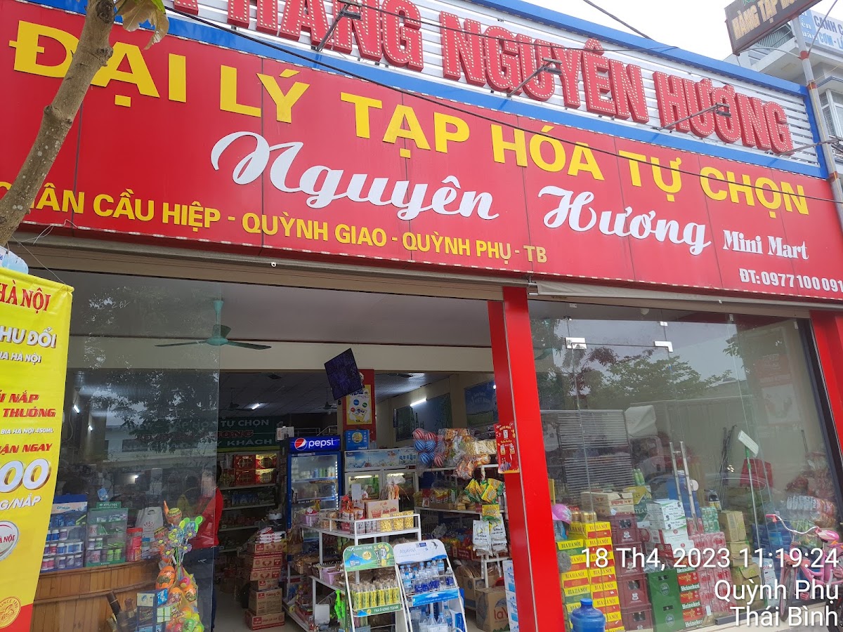 Tạp hoá Hương Tám