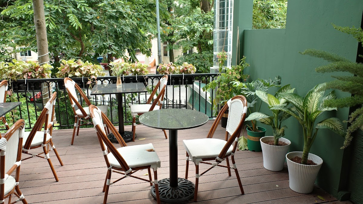 Rue 35 - Restaurants & Cafe