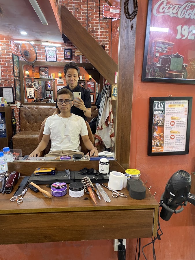 TÂY BARBERSHOP ĐÀ NẴNG