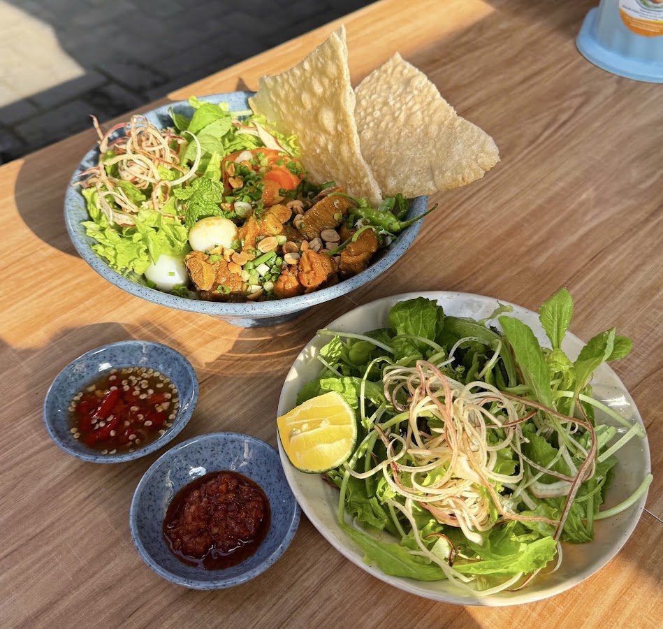 MÌ QUẢNG CÔ BA