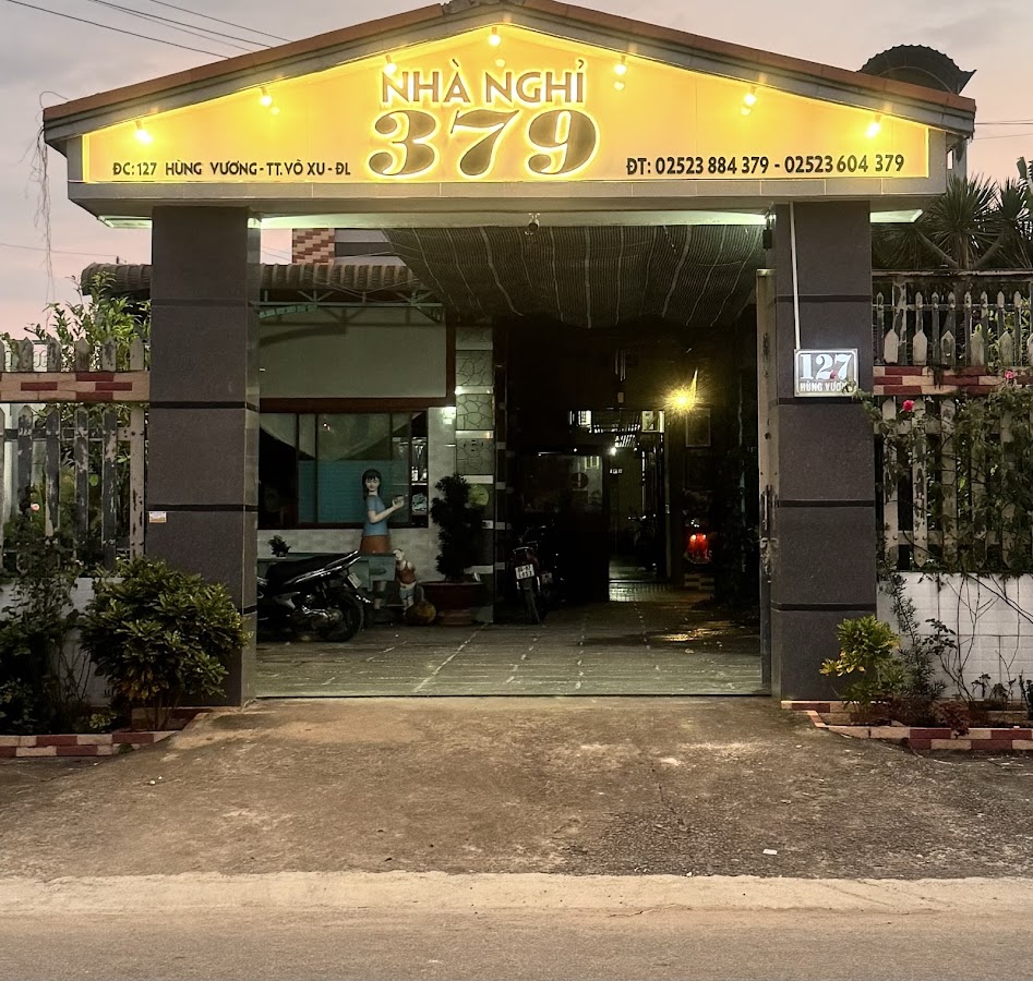 Nhà Nghỉ 379