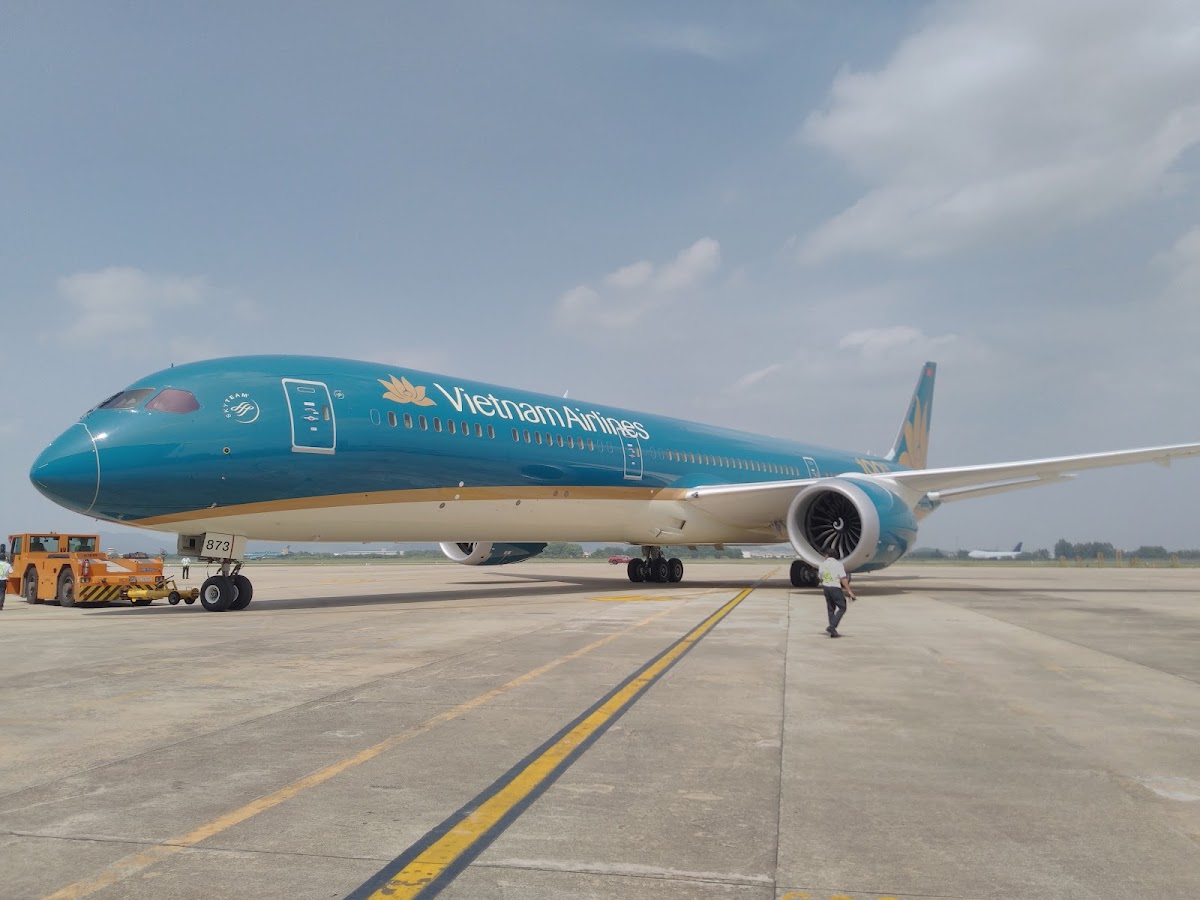 Công Ty Kỹ Thuật Máy Bay (VAECO)