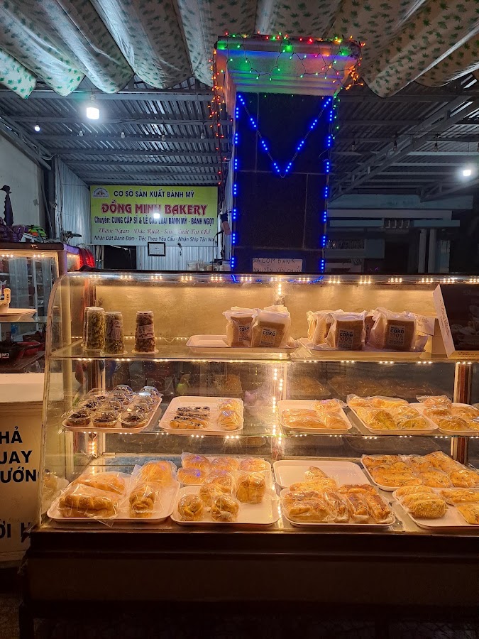 BÁNH MÌ TÌNH - ĐIỆN THẮNG