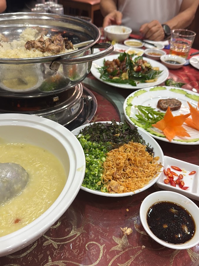 Nhà hàng ẩm thực Thế Giới Xanh