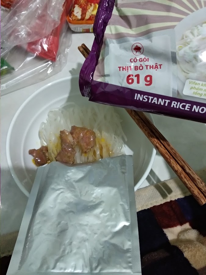 Cửa Hàng tạp hoá Tuyến Hằng