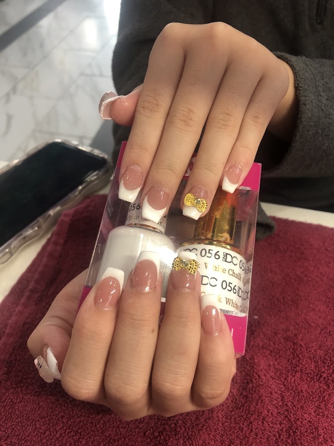 Jacquelyn Nails & Spa