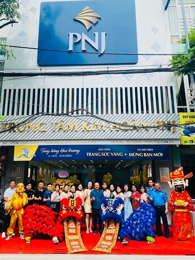 Cửa hàng trang sức PNJ 217 Lạc Long Quân