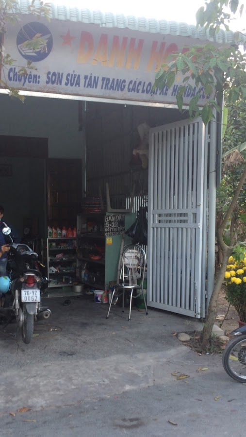 Tiệm sửa xe Danh Hoạch
