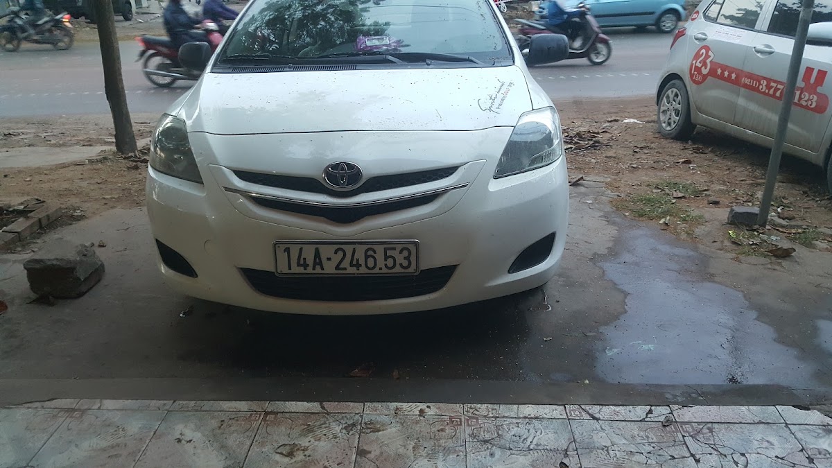 Cửa Hàng Tạp Hóa Quang Nguyệt