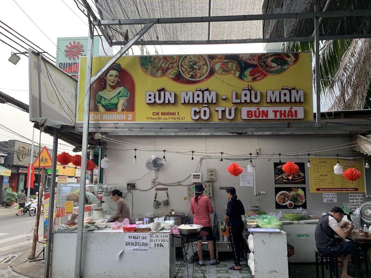 Bún mắm cô tư