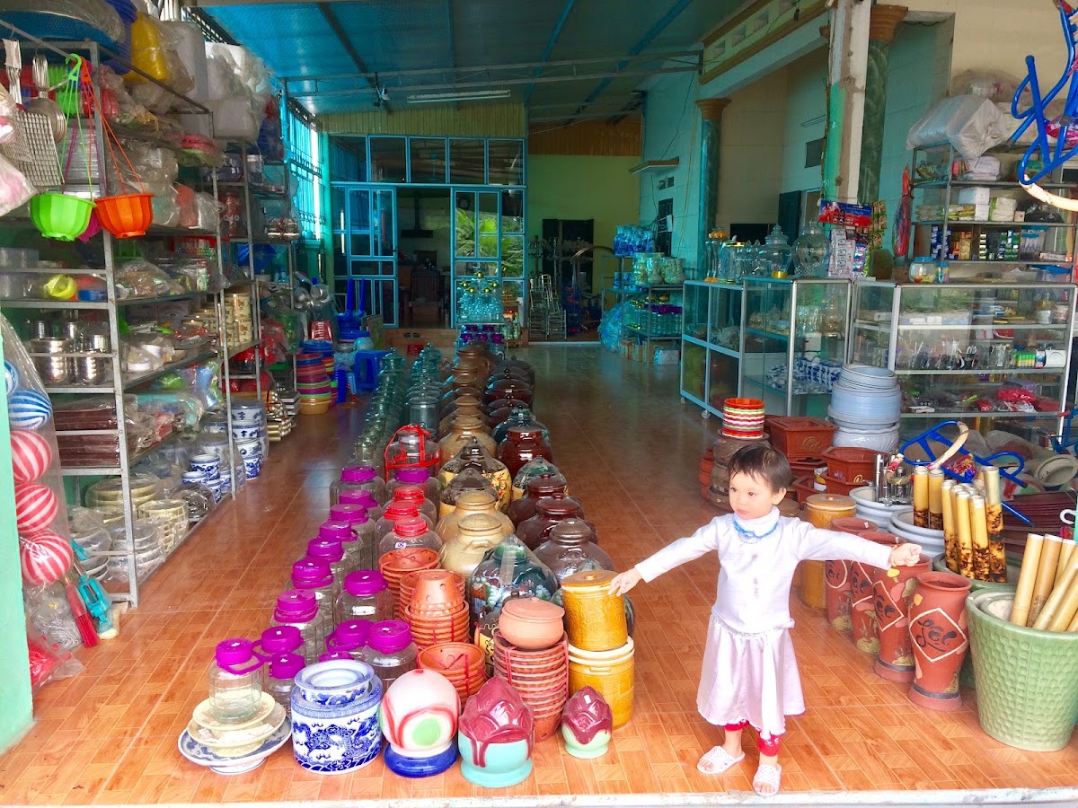 TẠP HÓA THANH HUYỀN