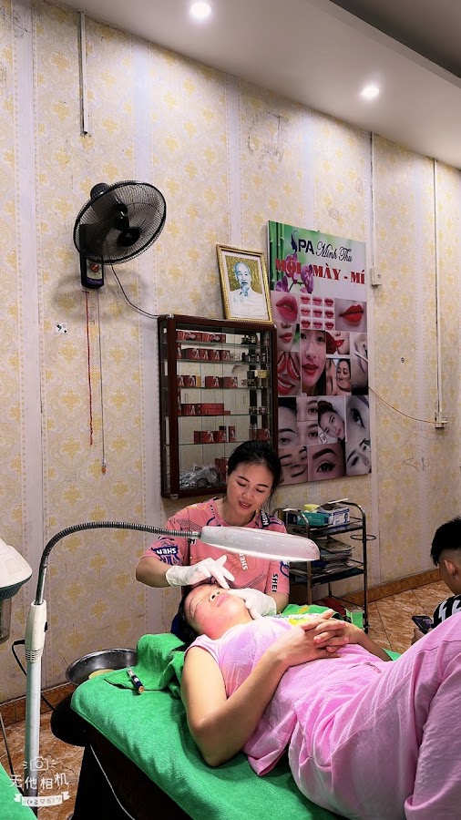 Salon tóc Thế Lưu