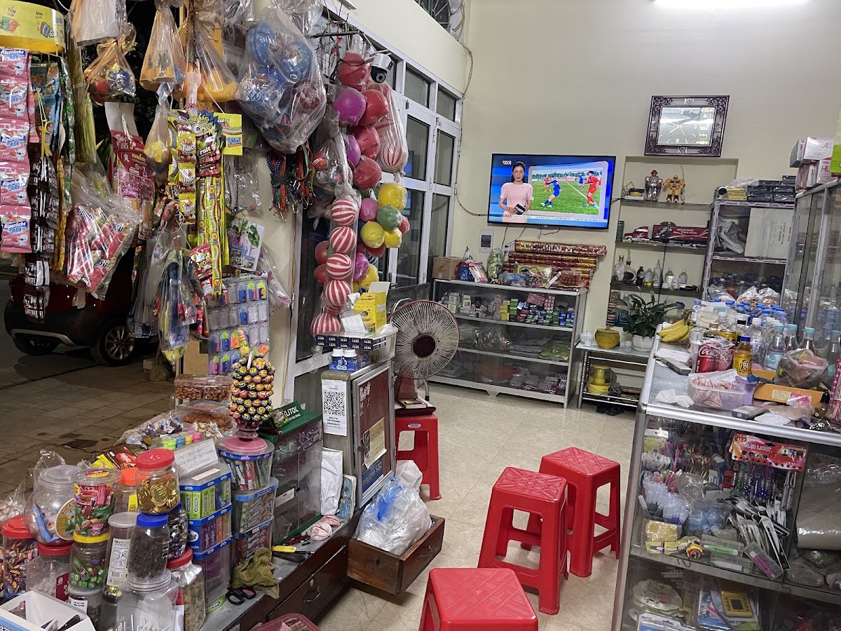 Cửa Hàng Tạp Hóa Nam Xuyến