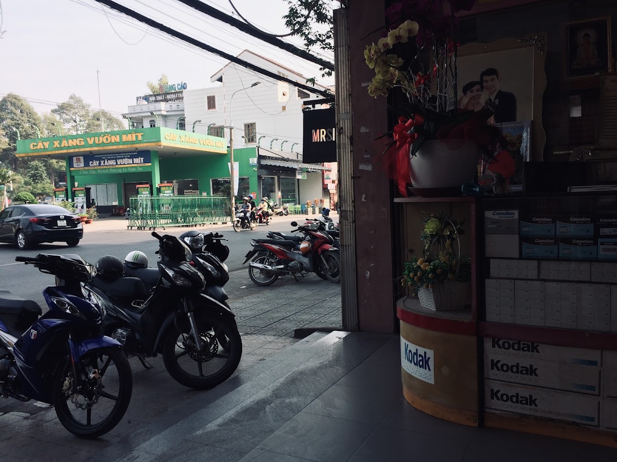Trung tâm ảnh màu KTS Thế Nam