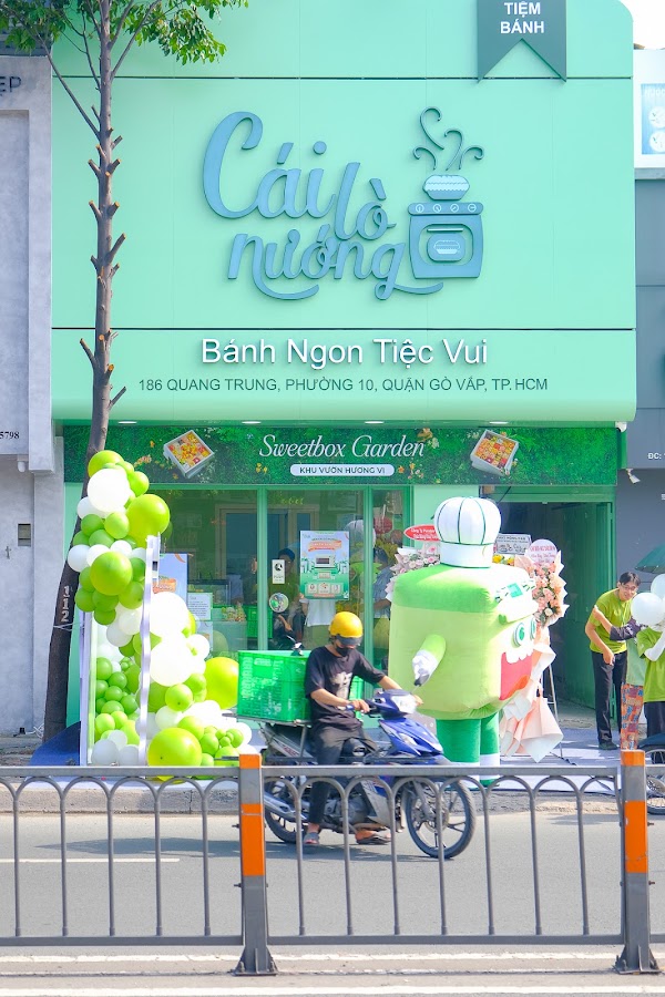 Tiệm Bánh Cái Lò Nướng - Quang Trung
