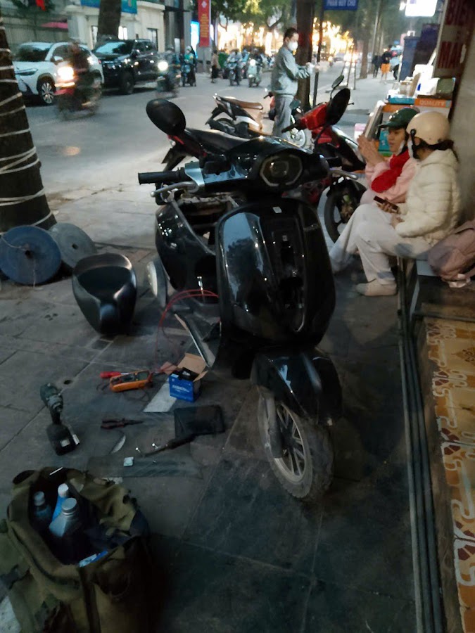 Cứu Hộ Xe Máy 247 - Sửa Xe Lưu Động Minh Thành Motor