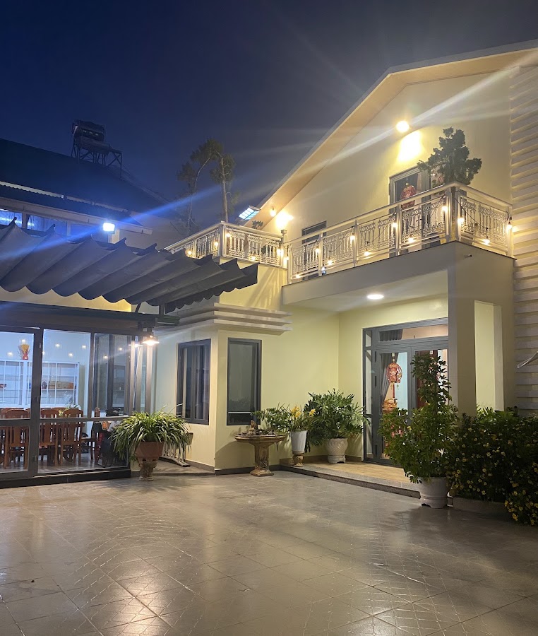 OTIS House - Homestay