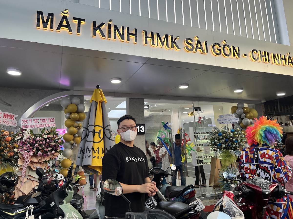 MẮT KÍNH HMK - NGUYỄN ÁI QUỐC