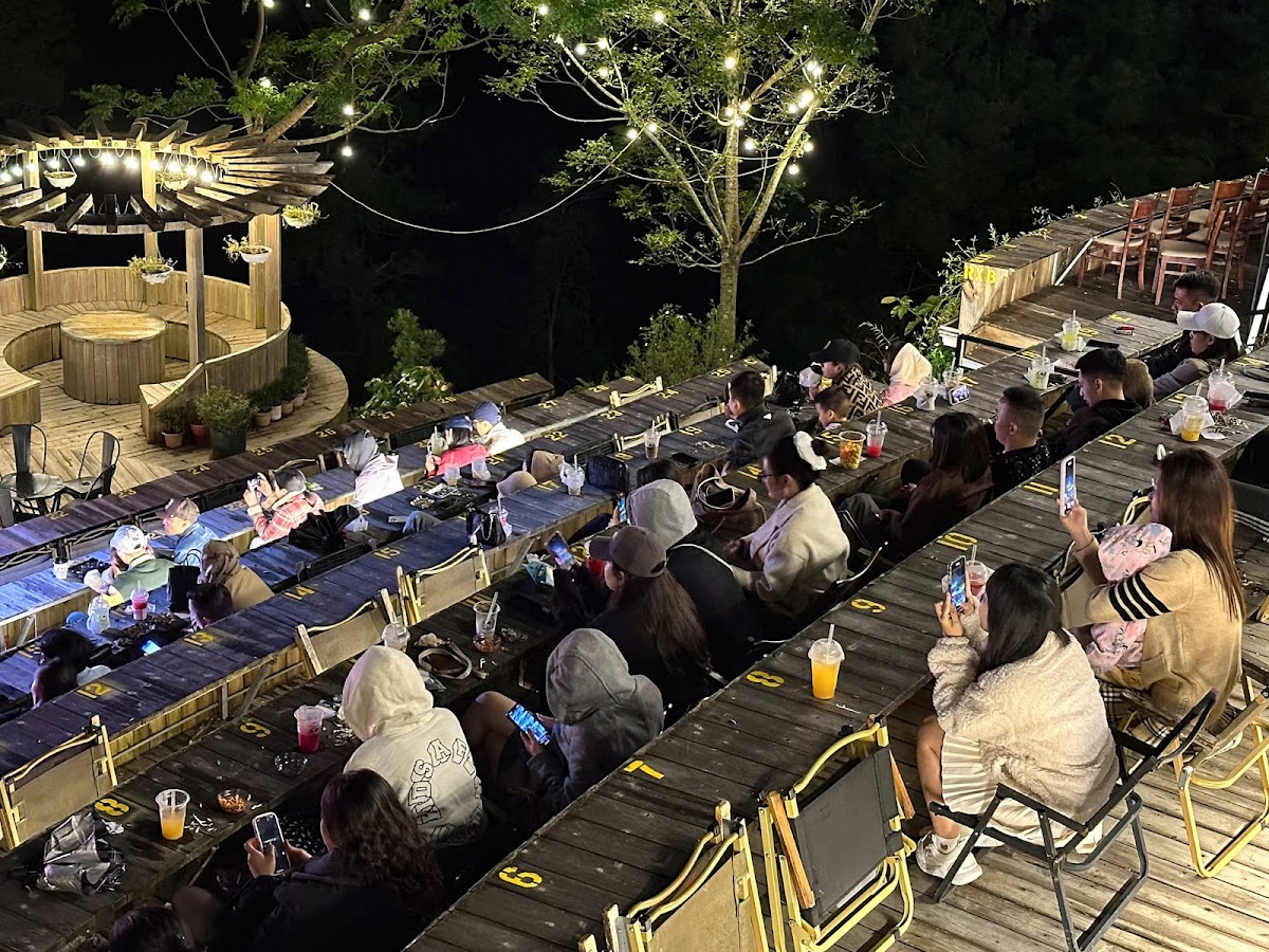 La May Coffee & Tea Tam Đảo