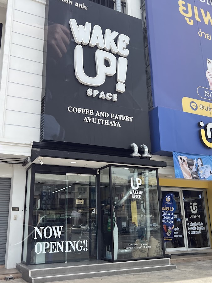 WAKE UP SPACE