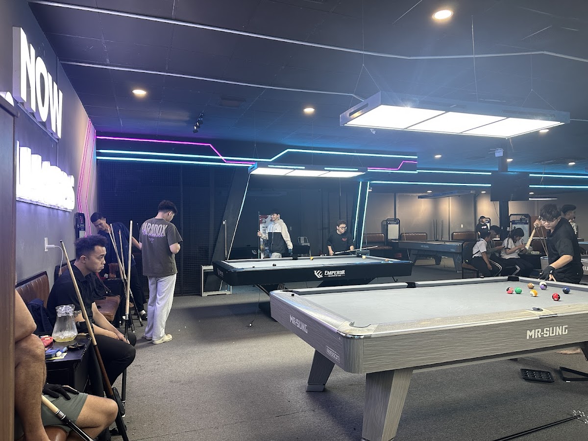 Now Billiards Club