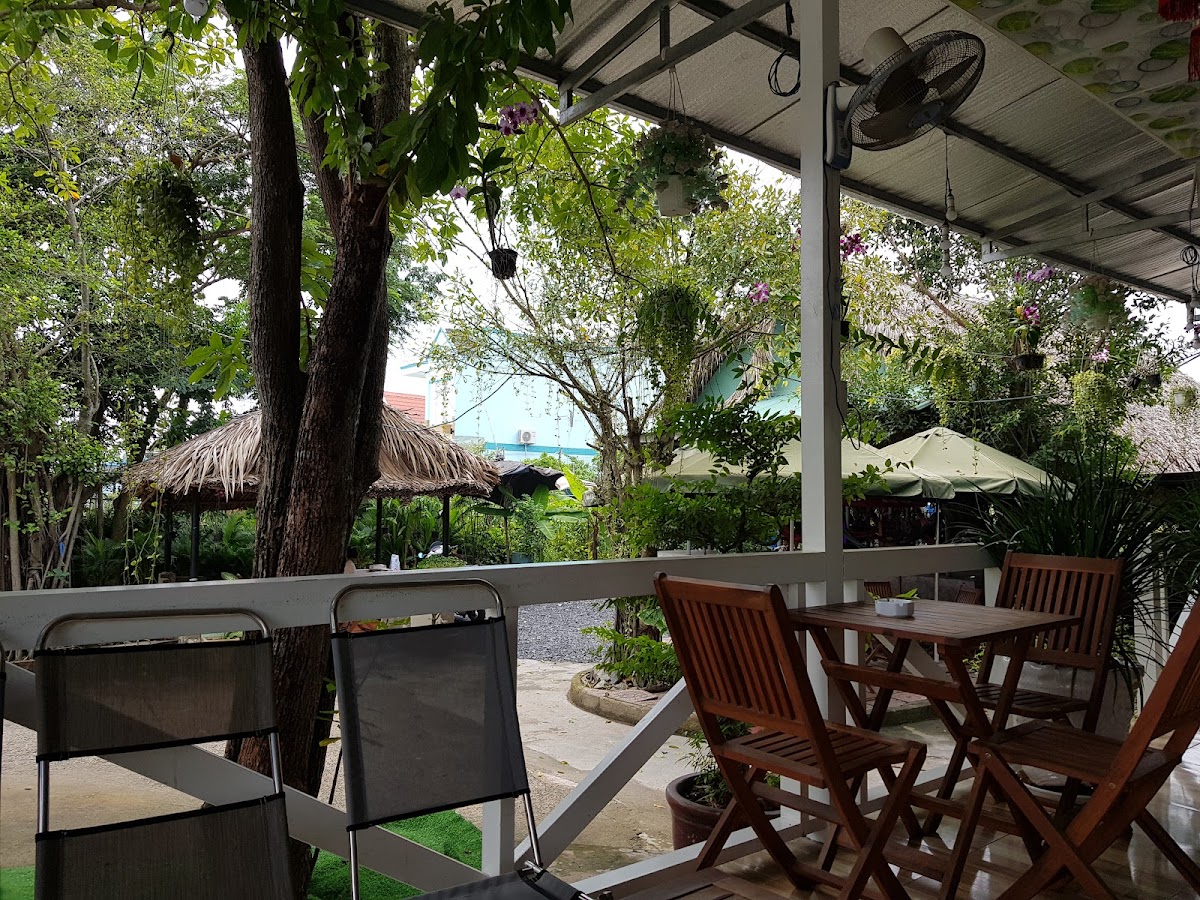 Cafe Hello