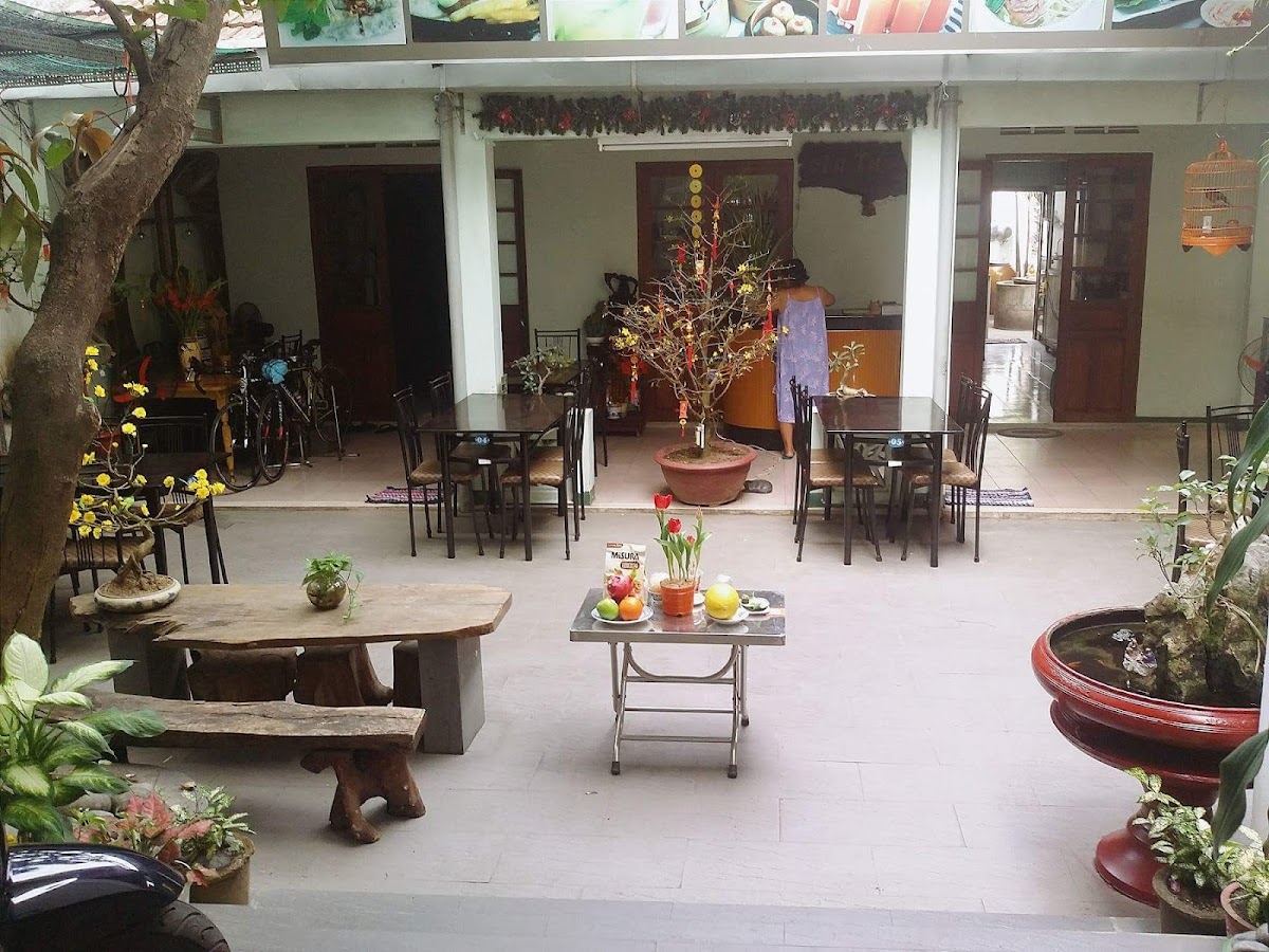 Ta Ta Restaurant