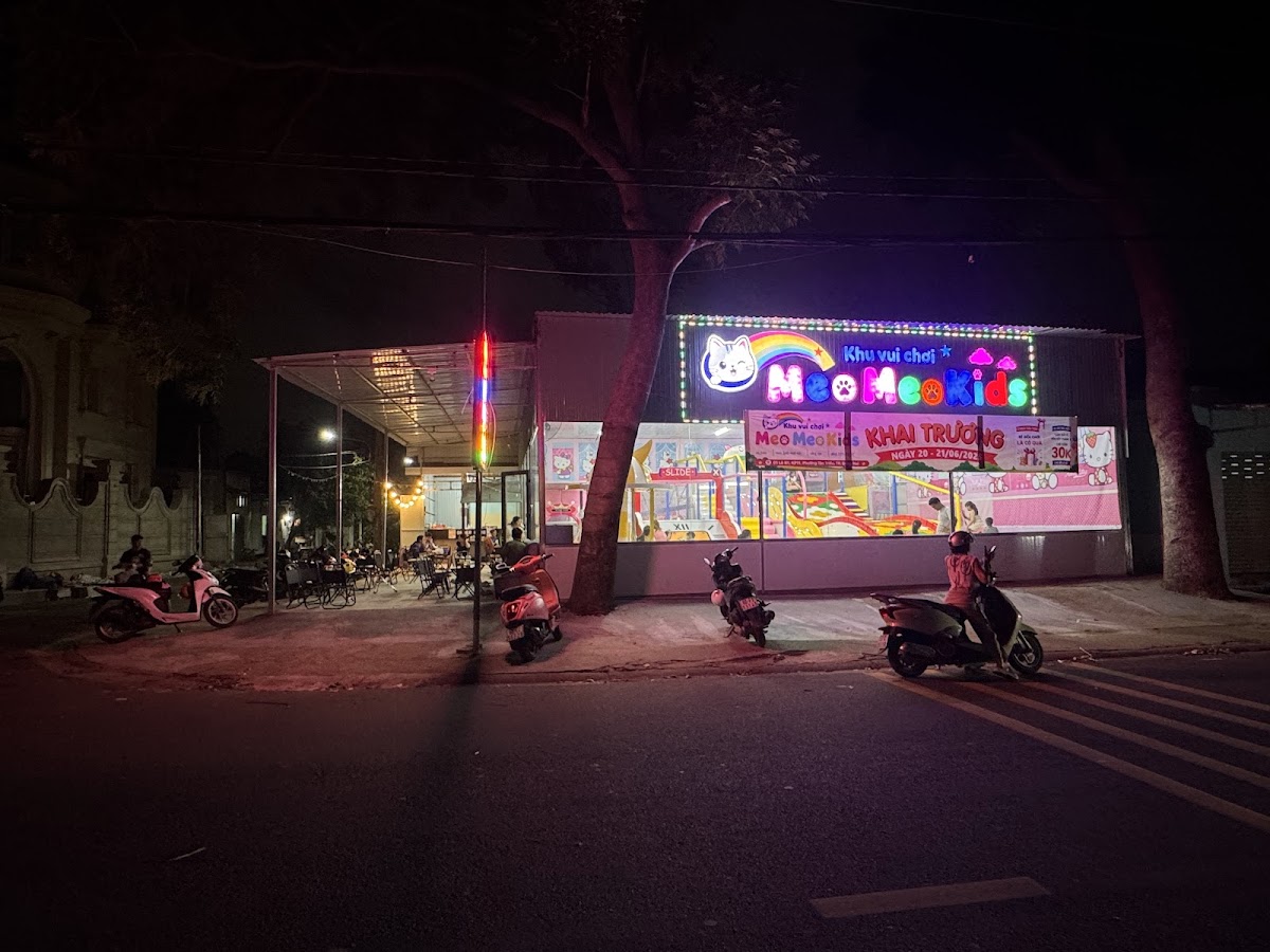 Khu vui chơi trẻ em Meo Meo Kids